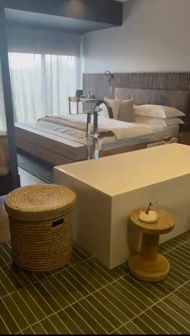 Our first vacation together. I hope we can go on many more vacations together and make more memories. I can't wait to see the world with you. ❤️